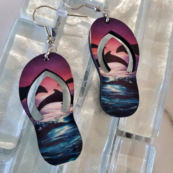 Jumping Dolphins Flip Flop Earrings - Picture 4 of 7